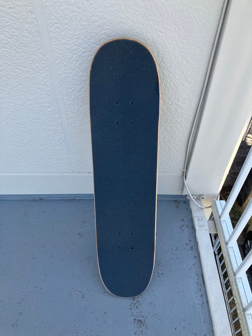 Primitive 7.5インチ マーブルスケートボード