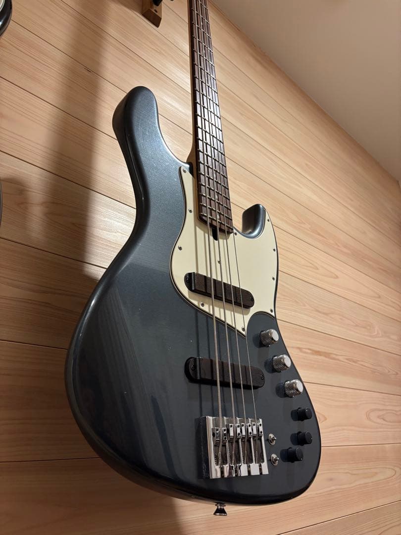 ベース Xotic XJ-1T 4st charcoal frost llic