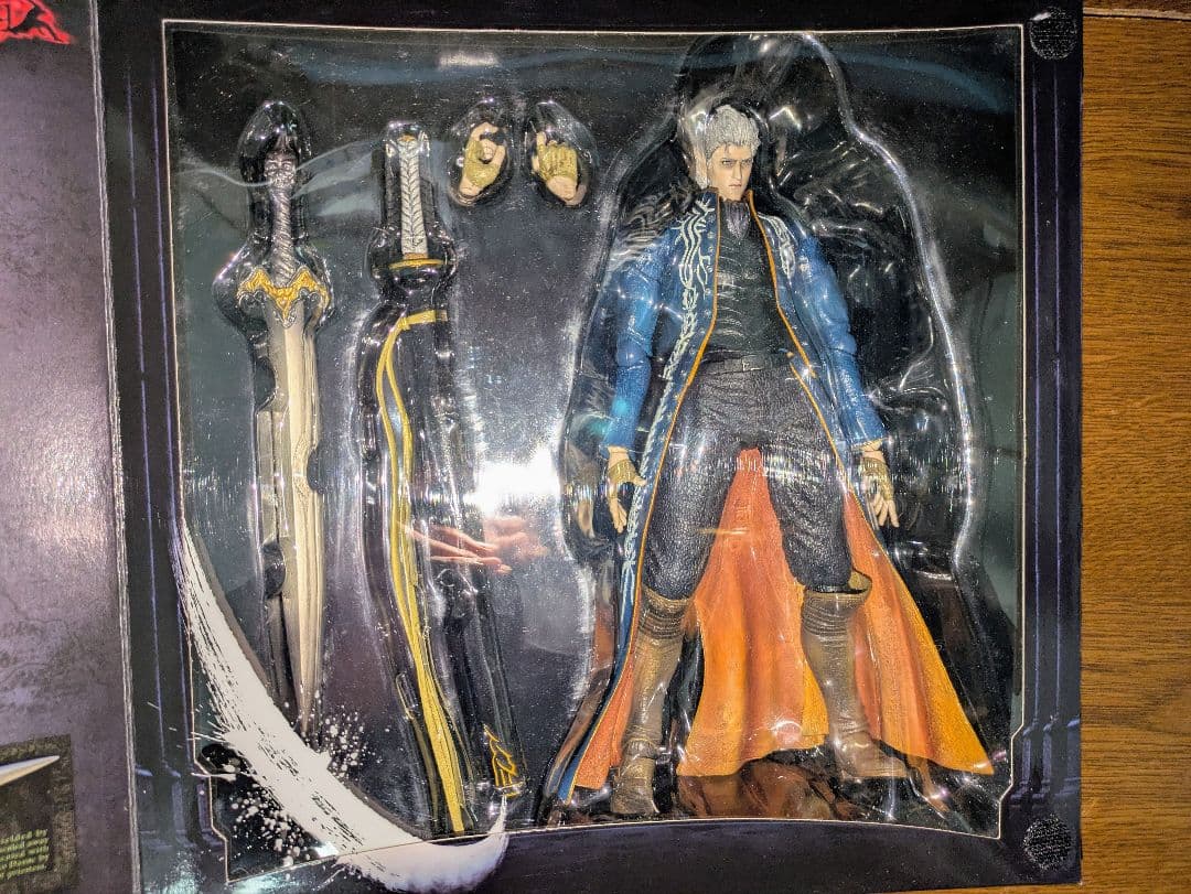 【開封品】プレイアーツ改　バージル