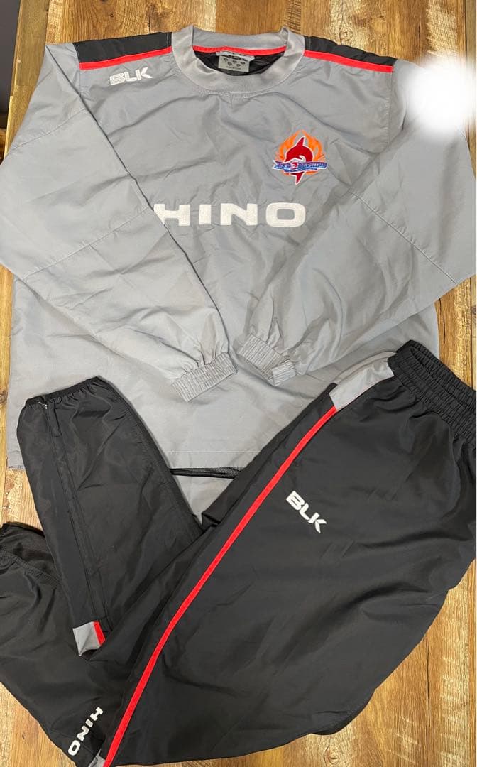 BLK HINO ウォームアップウェア セット