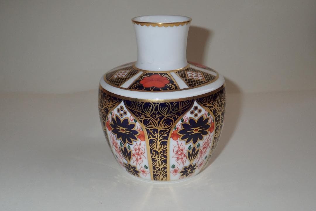 花瓶  Crown Derby