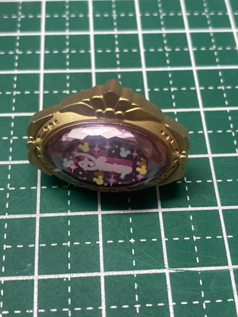たまごっち　ピース　たまデコピアス　ディズニー