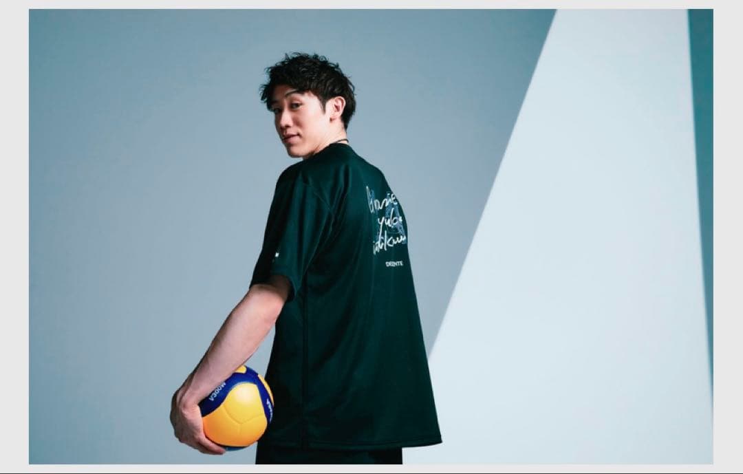 Web限定 DESCENTE 石川祐希 コラボ オリジナルTシャツ Mサイズ