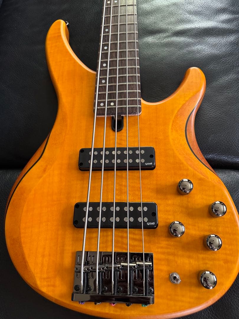 Yamaha エレキベース TRBX605