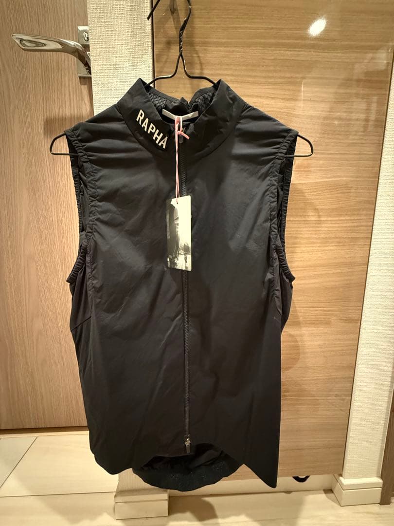 ひ*ろ様 Rapha メンズ プロチーム インサレーテッド ジレ M