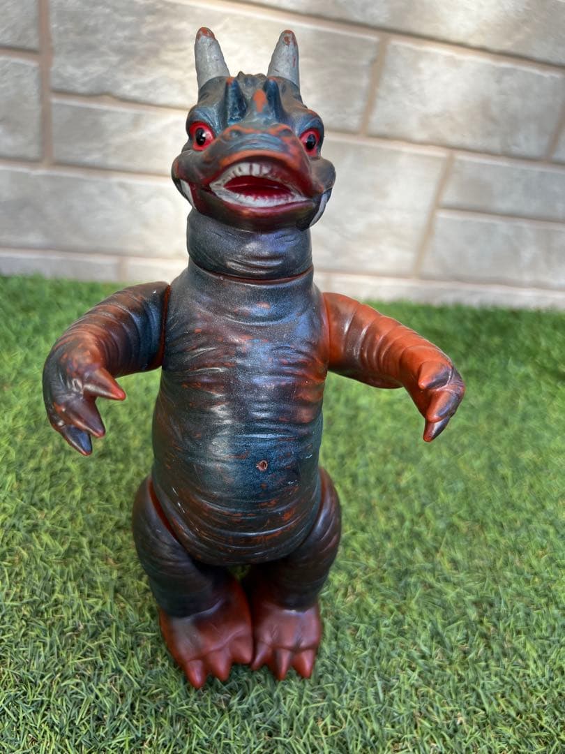 希少ビンテージ円谷プロ　マルサン　ウルトラQ地底怪獣パゴス約22.5cm