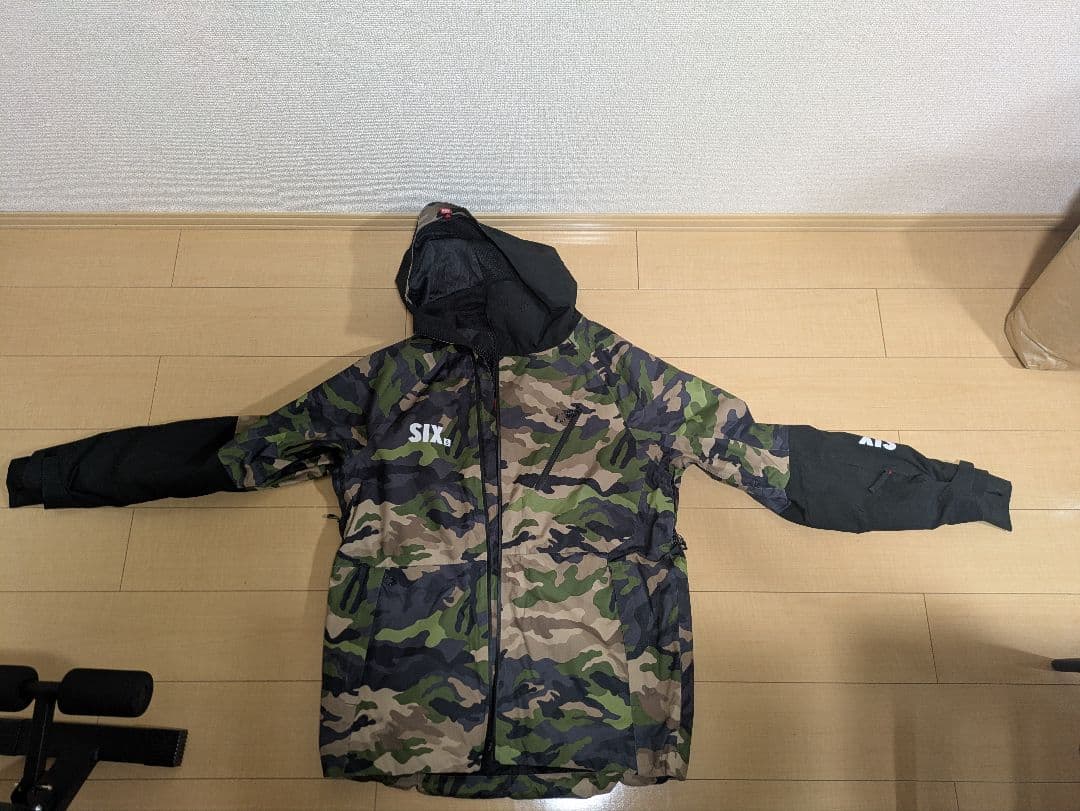 686 迷彩 スノーボードジャケット