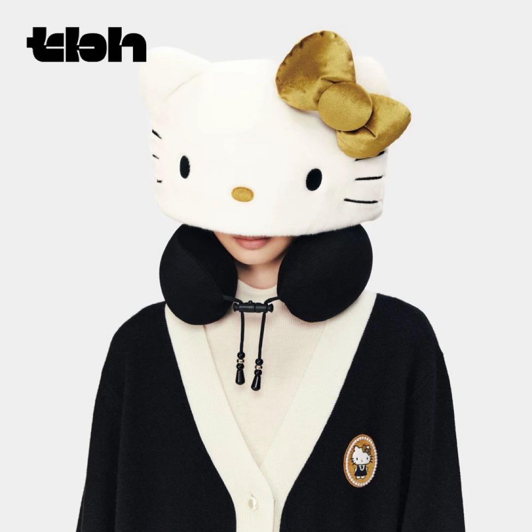 海外限定Hello Kitty x TBH フード付きネックピロー ホワイト
