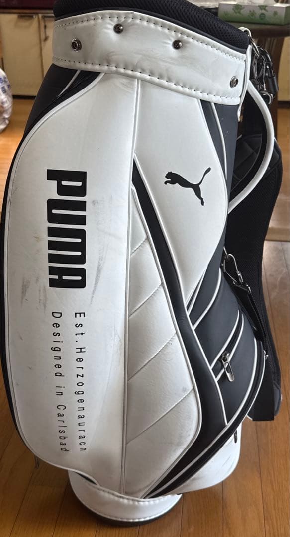 PUMAキャディーバック