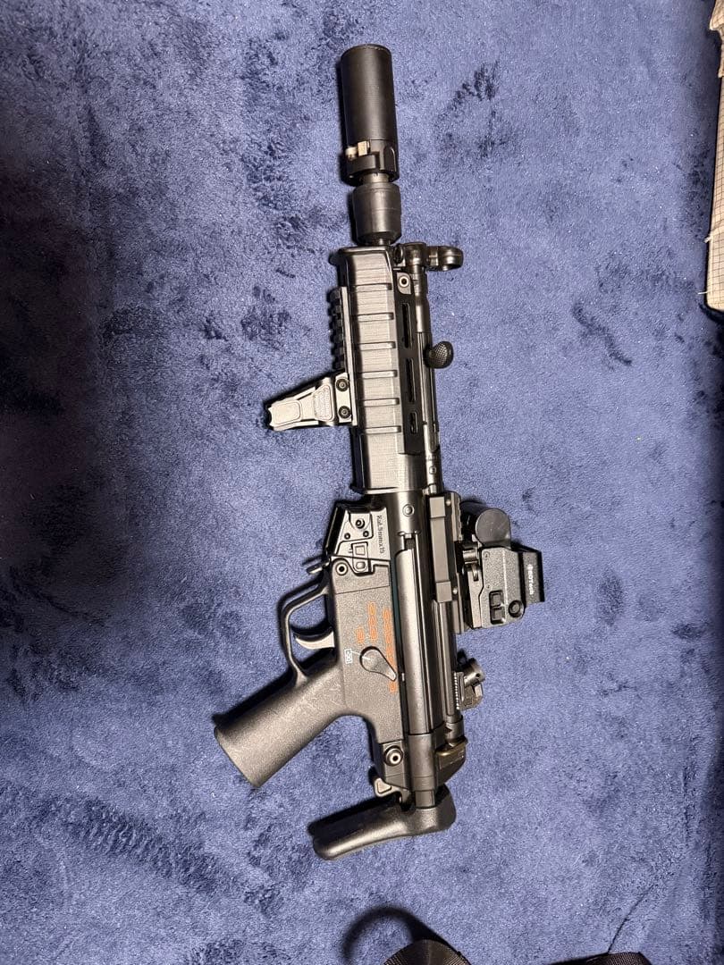 東京マルイ　MP5 次世代電動ガン 付属品多数