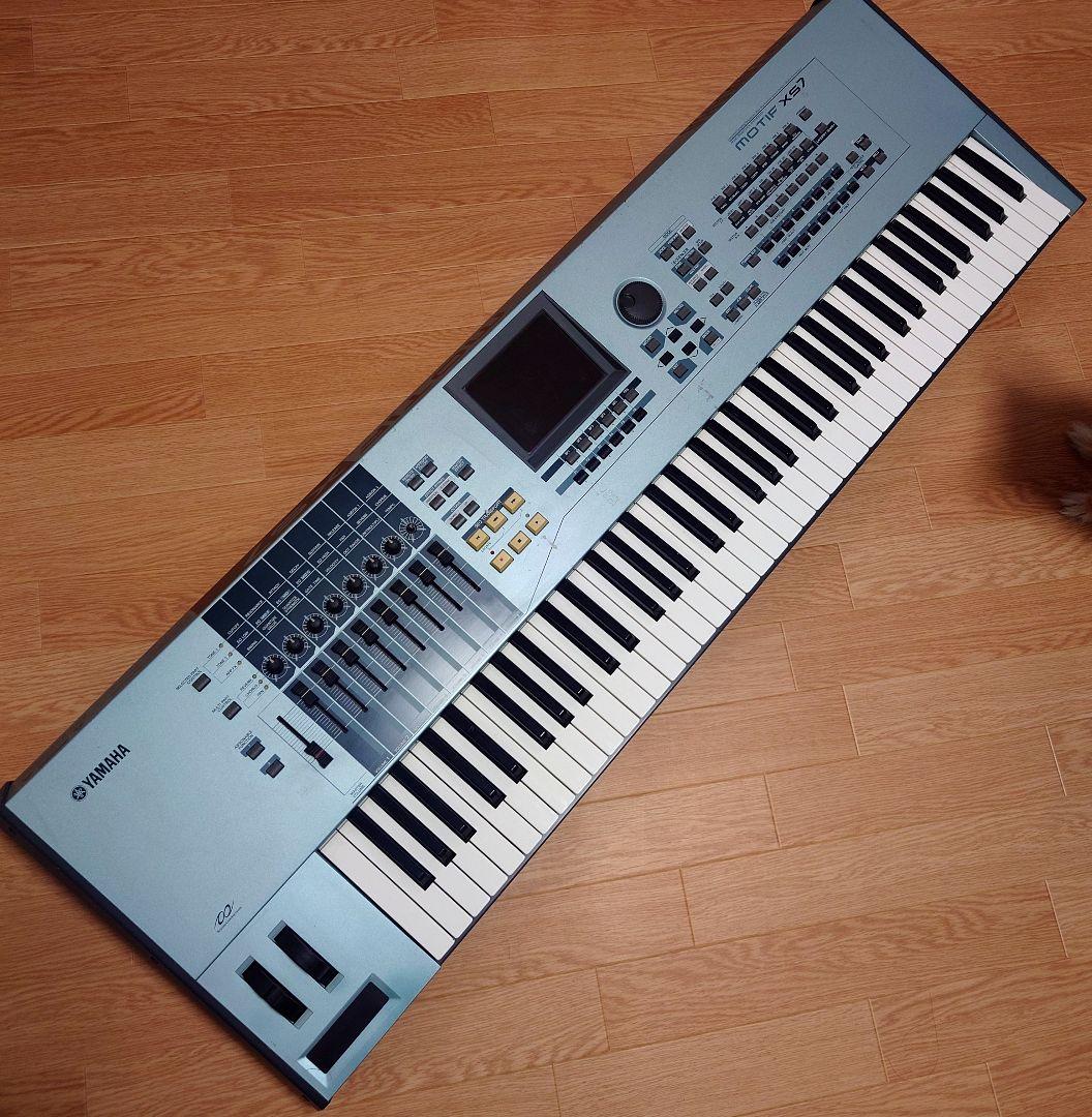 YAMAHA MOTIF XS7 76鍵