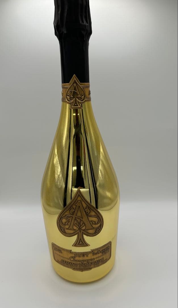 未開封　アルマンドゴールド　750ml