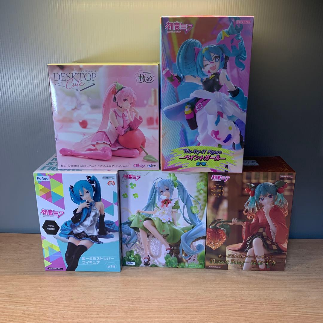 プライズ　初音ミクフィギュア福箱
