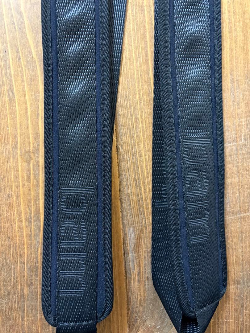 チェロケース　BAM hightech 純正ストラップあり