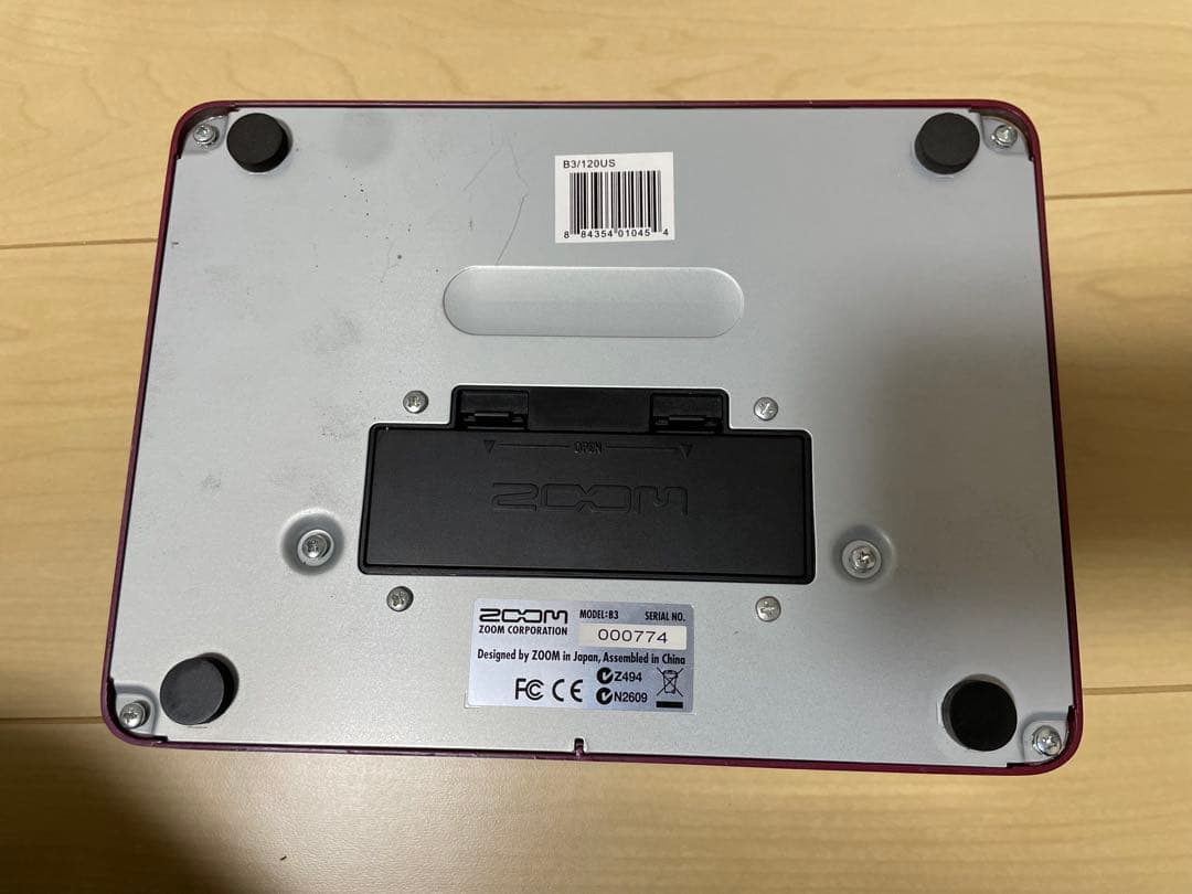 ZOOM B3 ベースエフェクター
