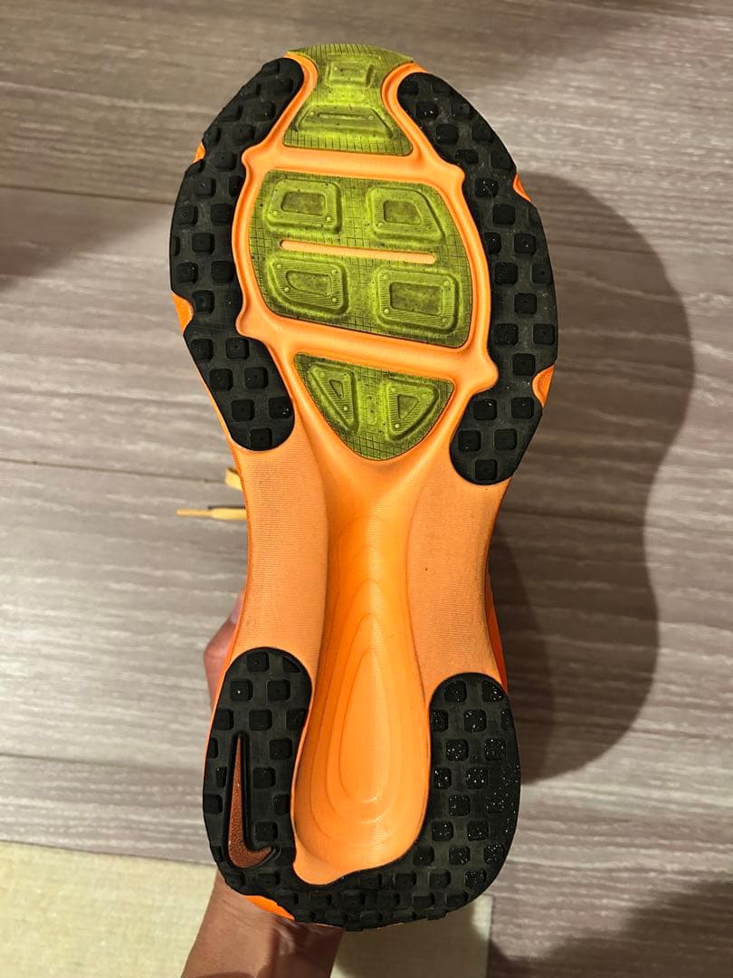 NIKE ボメロ18 28cm