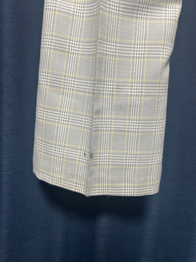 LEVI’S PANATELA チェックフレアパンツ