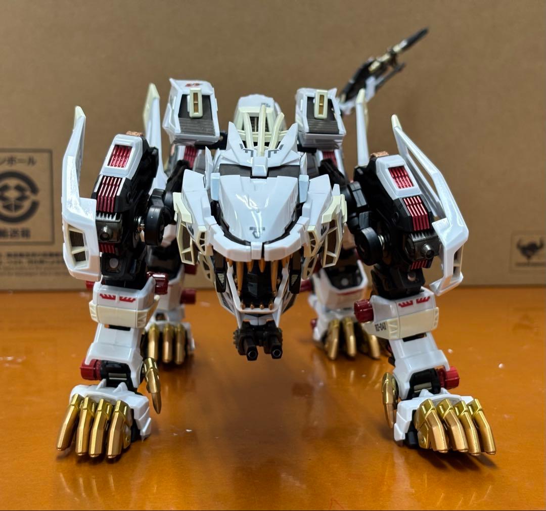 超合金ライガーゼロとチェンジングアーマーのセット