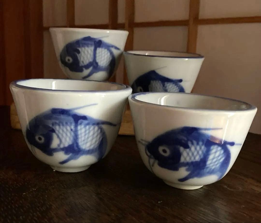 骨董　煎茶碗　手描き染付　茶器　湯のみ　4客セット　※値下げしました