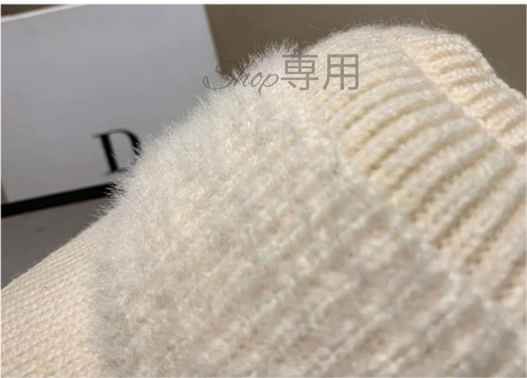 新品】ニット　帽子　耳当て　サンバイザー　ニット帽　ゴルフ　ホワイト　ランニング