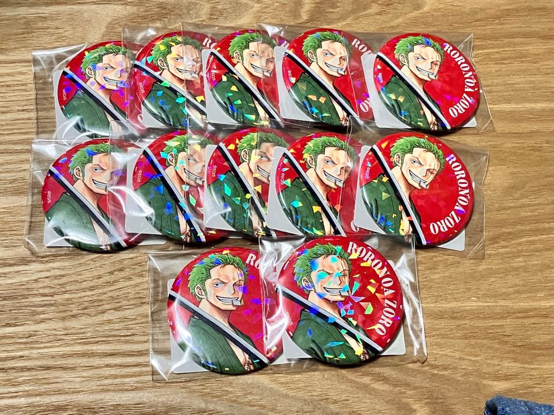 ONEPIECE ワンピース オールスター缶バッジ ゾロ 12個