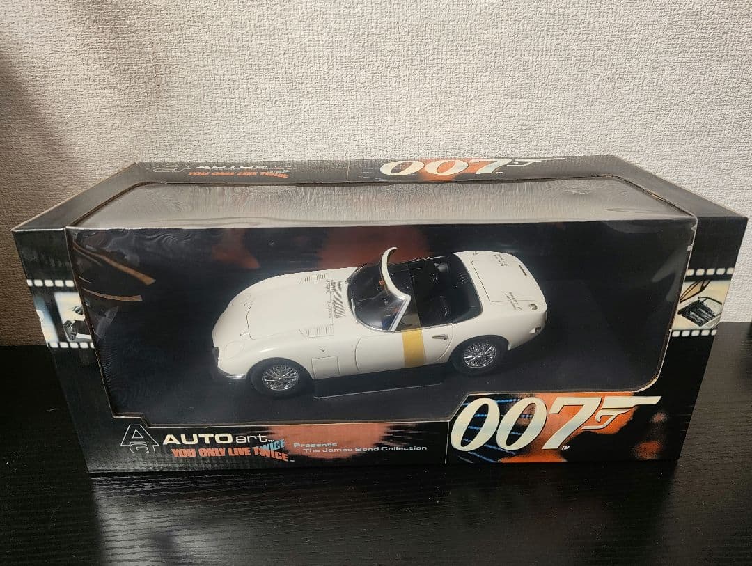 未開封　オートアート　トヨタ2000GT　007　1/18スケール