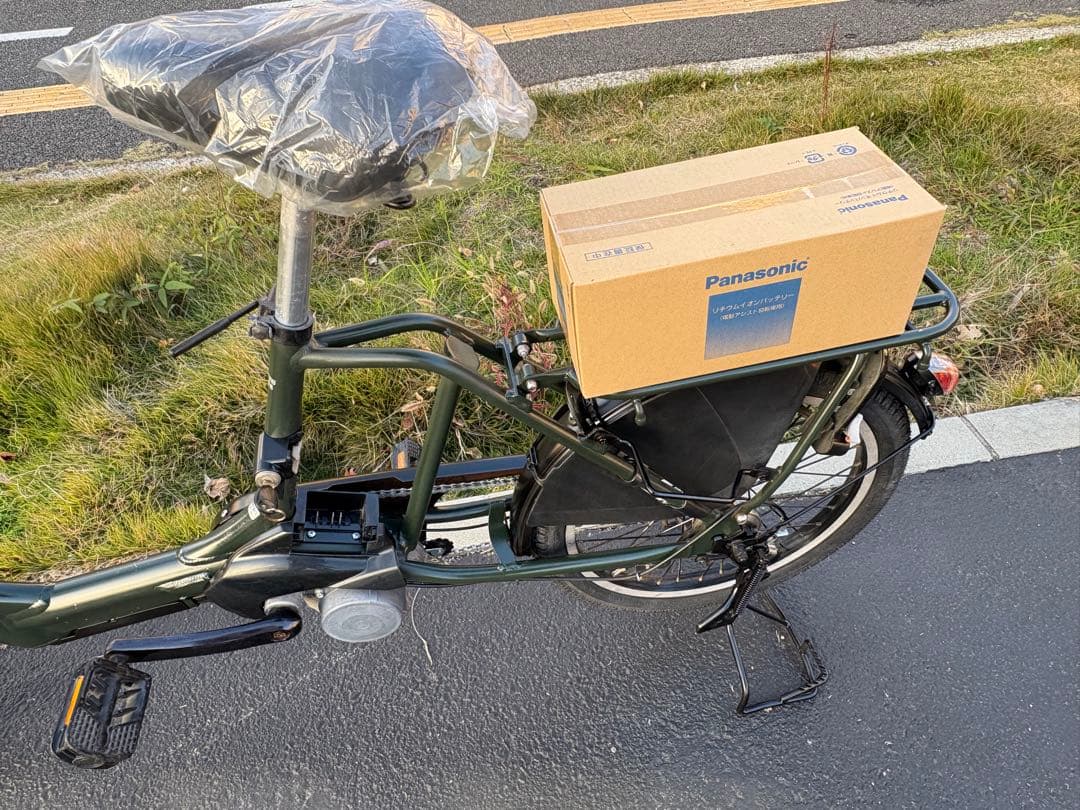 中古20インチPanasonic電動アシスト自転車　8.9Ahバッテリー新品