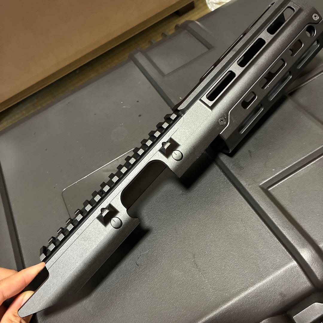 5KU UTG PRO タイプ MP5 Monolithic ハンドガード