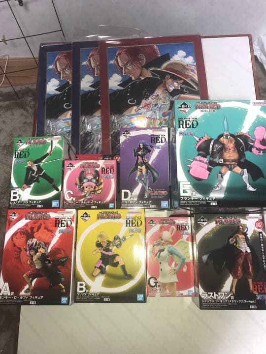 ワンピース　フィルムレッド　フィギュアセット
