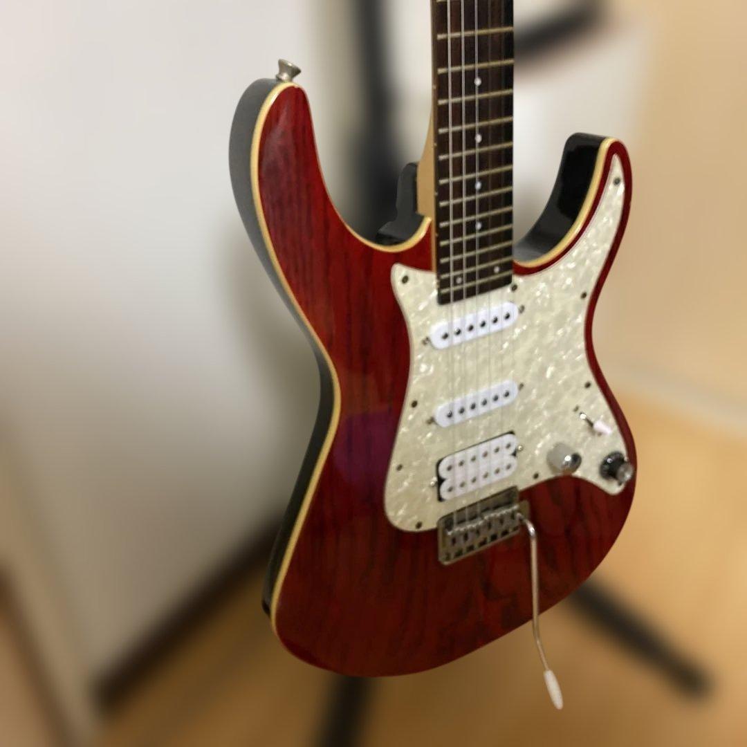 最終値下げ‼️Fernandes エレキギター レッド