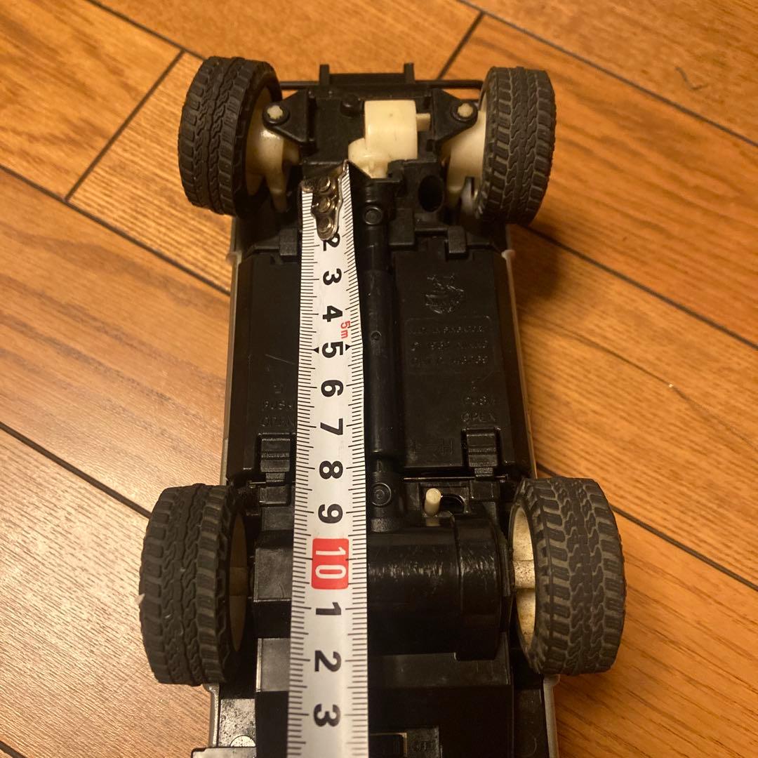 ラジオコントロール TOYOTAHILUX4WDセミデラコン スケール1/20