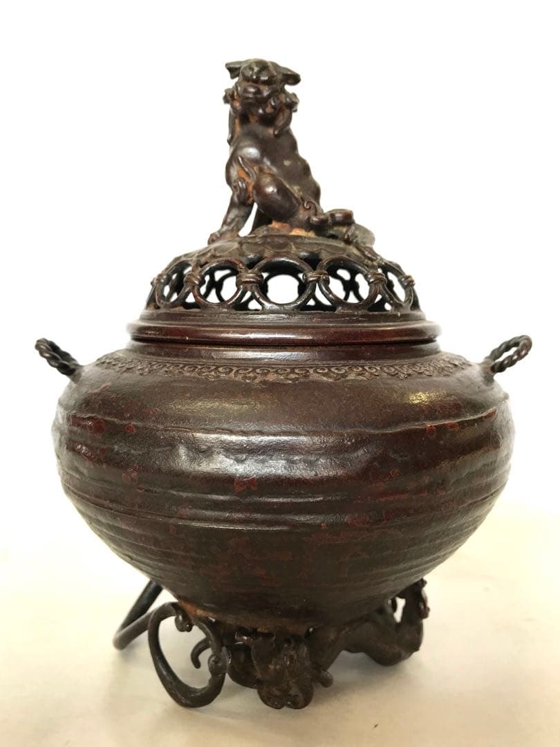 銅製:獅子蓋龍脚香炉