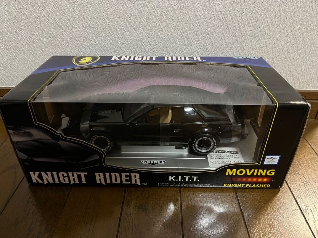 1/18ムービング　ナイトライダーKITT