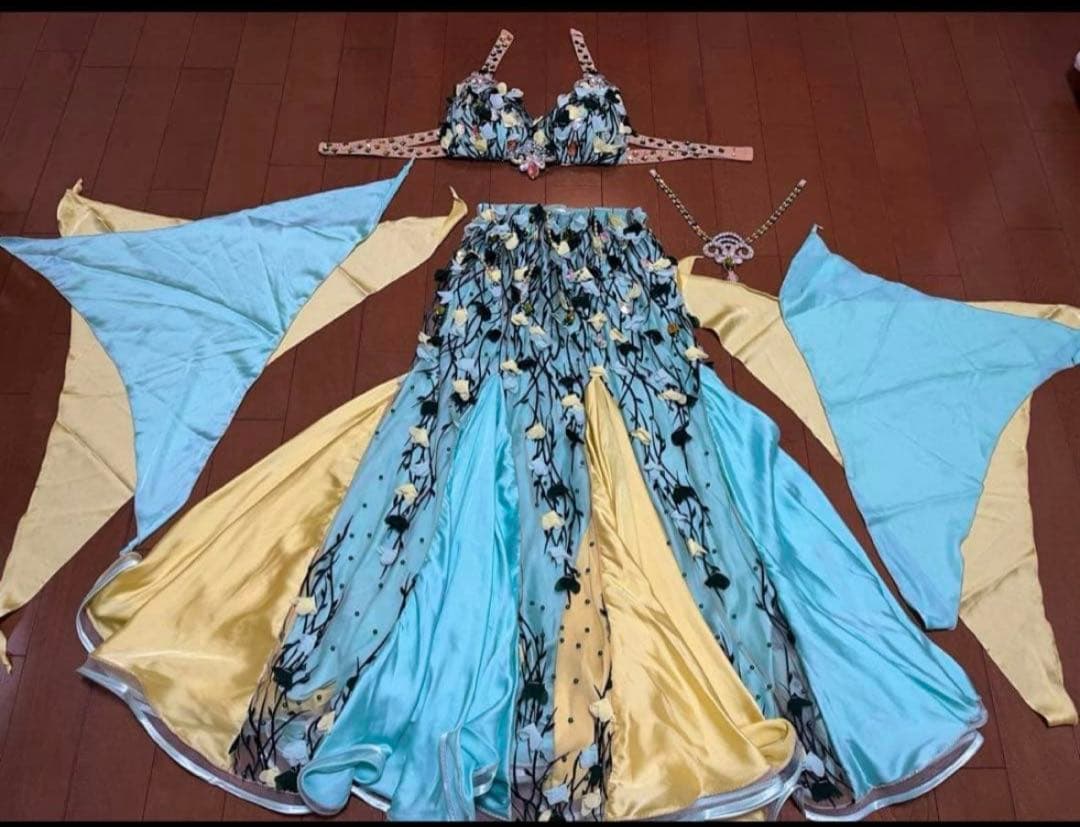 ベリーダンス 衣装 Sufel Boutique 黄 緑 花 マーメイド