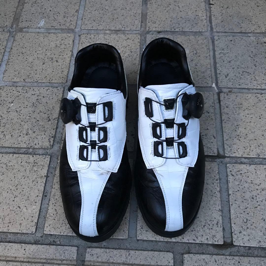 ５３レディースゴルフシューズ