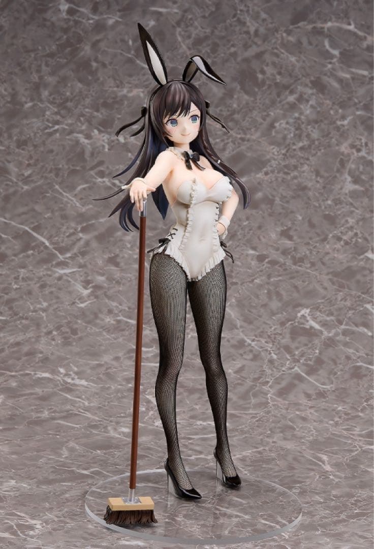アリナ・クローバー バニーVer. 1/4 完成品フィギュア