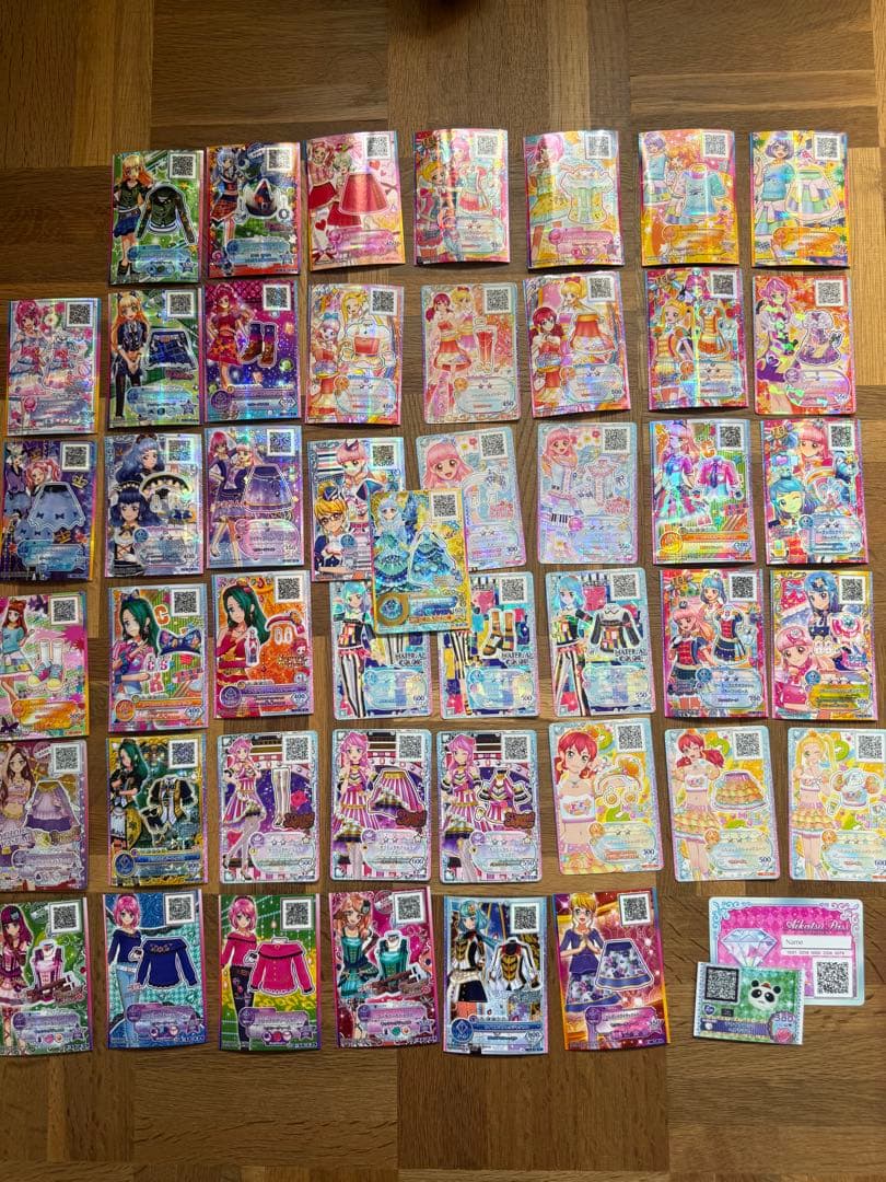 アイカツカード73枚セット＋オマケ付き