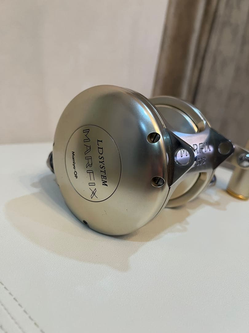 MARFIX LD-30B 巻き感・糸出良好　両軸リール
