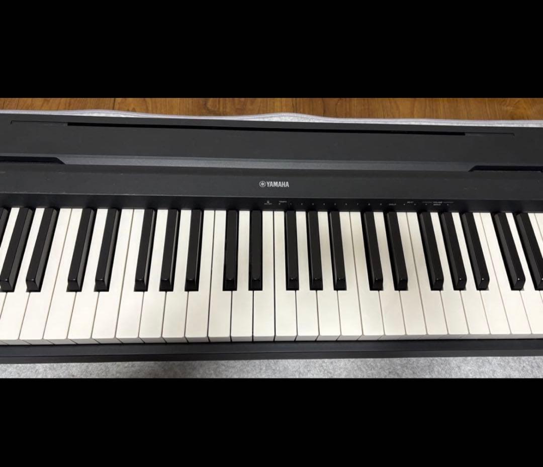 ヤマハ 電子ピアノ Ｐ45B 　88鍵盤　スタンド、ケース付き