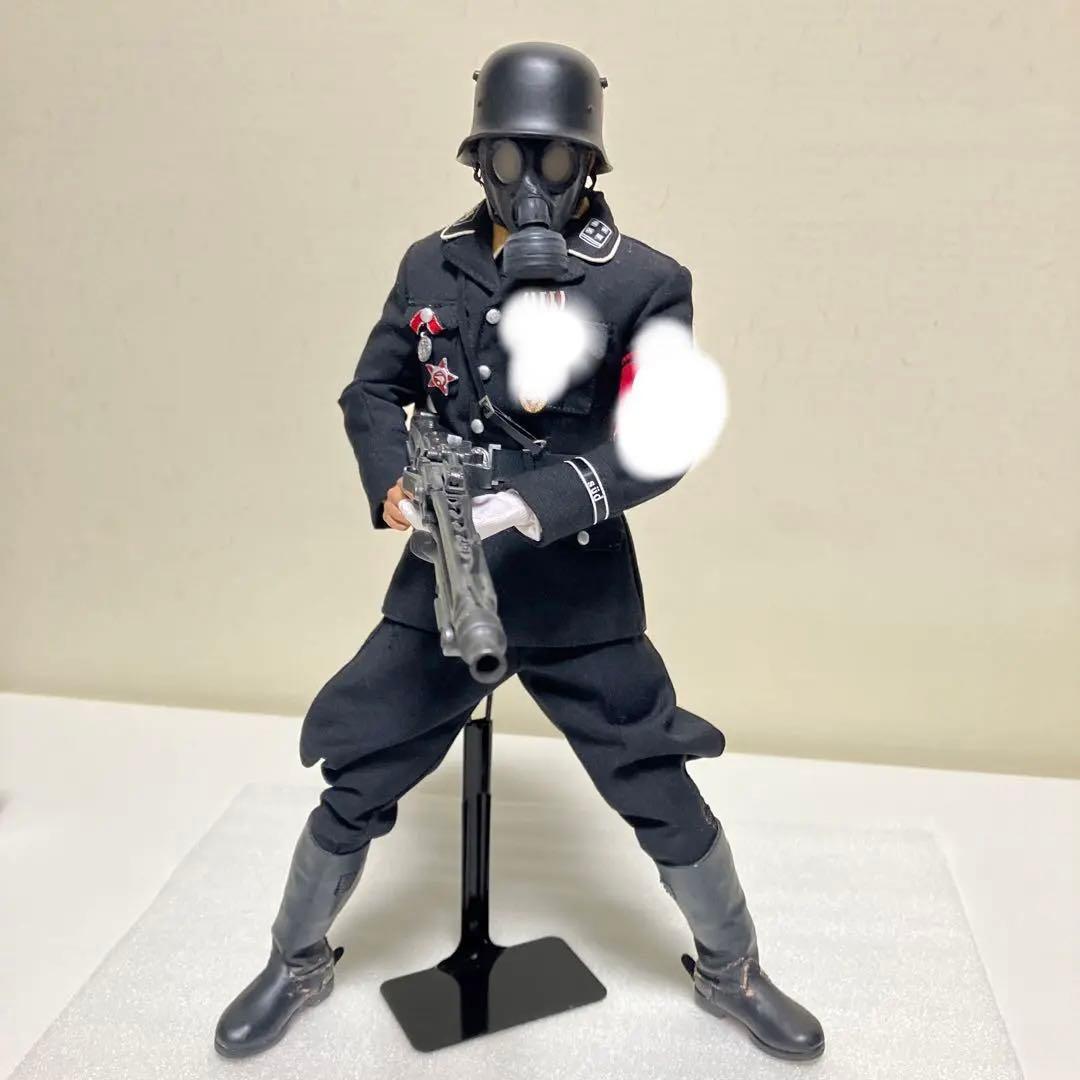 3R ドイツ軍エリート兵　MG42.ガスマスク付
