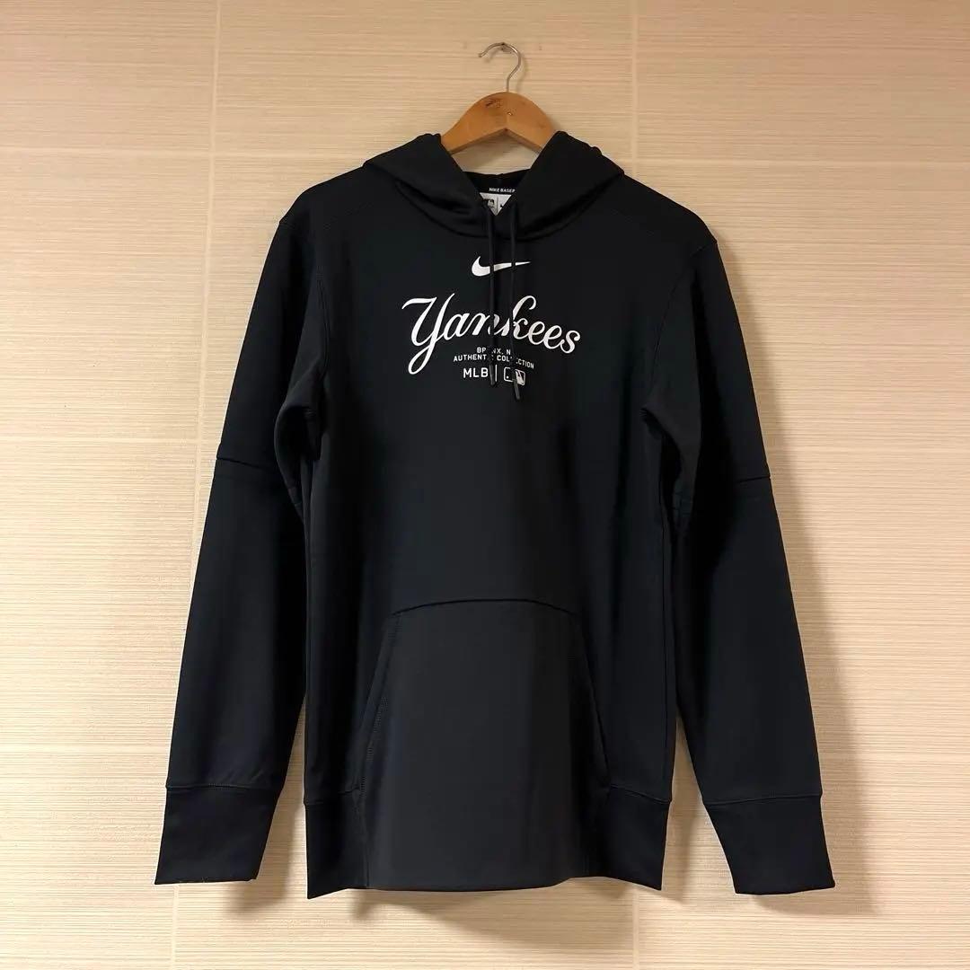 Nike Yankees フード付きスウェットシャツ