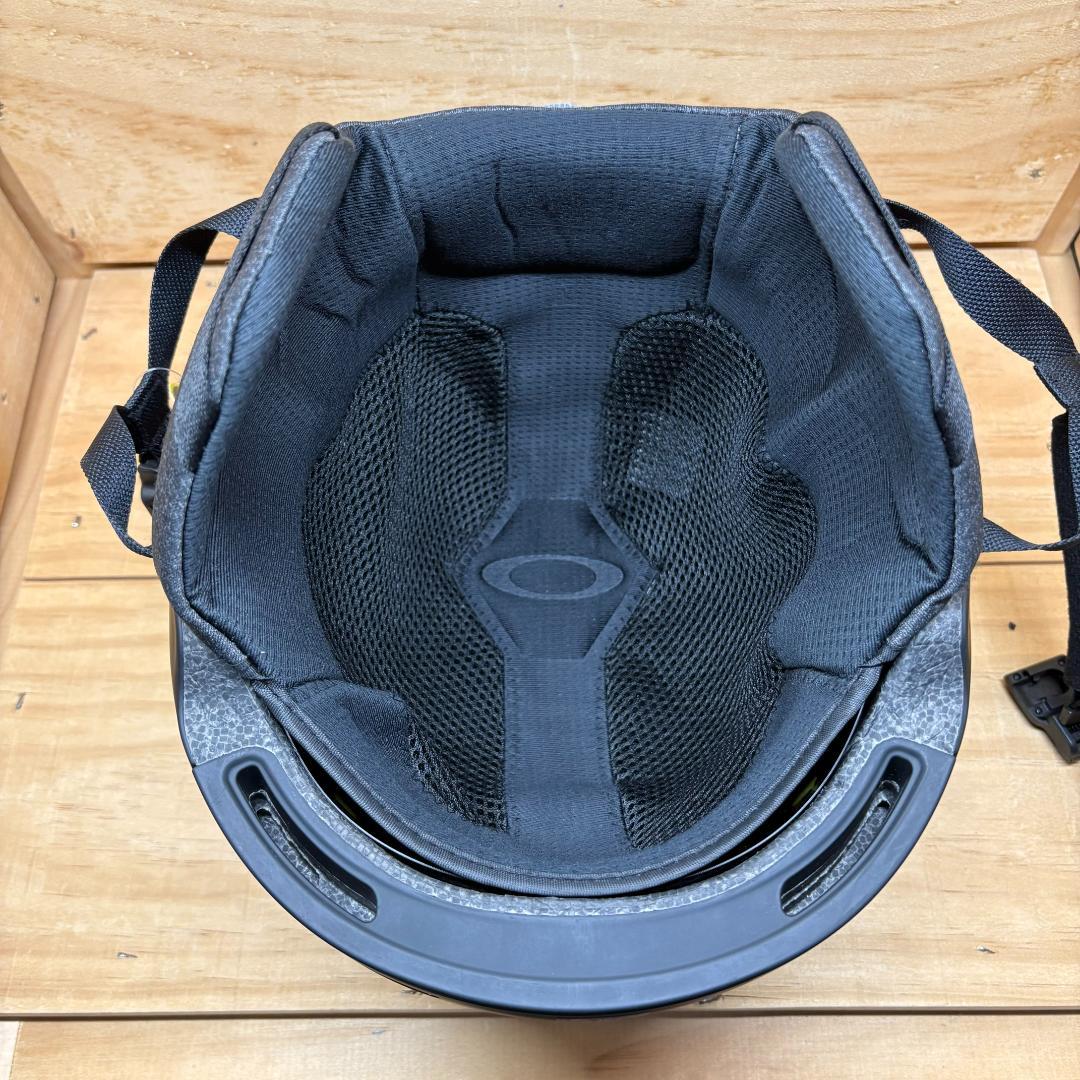 【4102】OAKLEY　オークリー　MOD1　ASIANFIT-MIPS