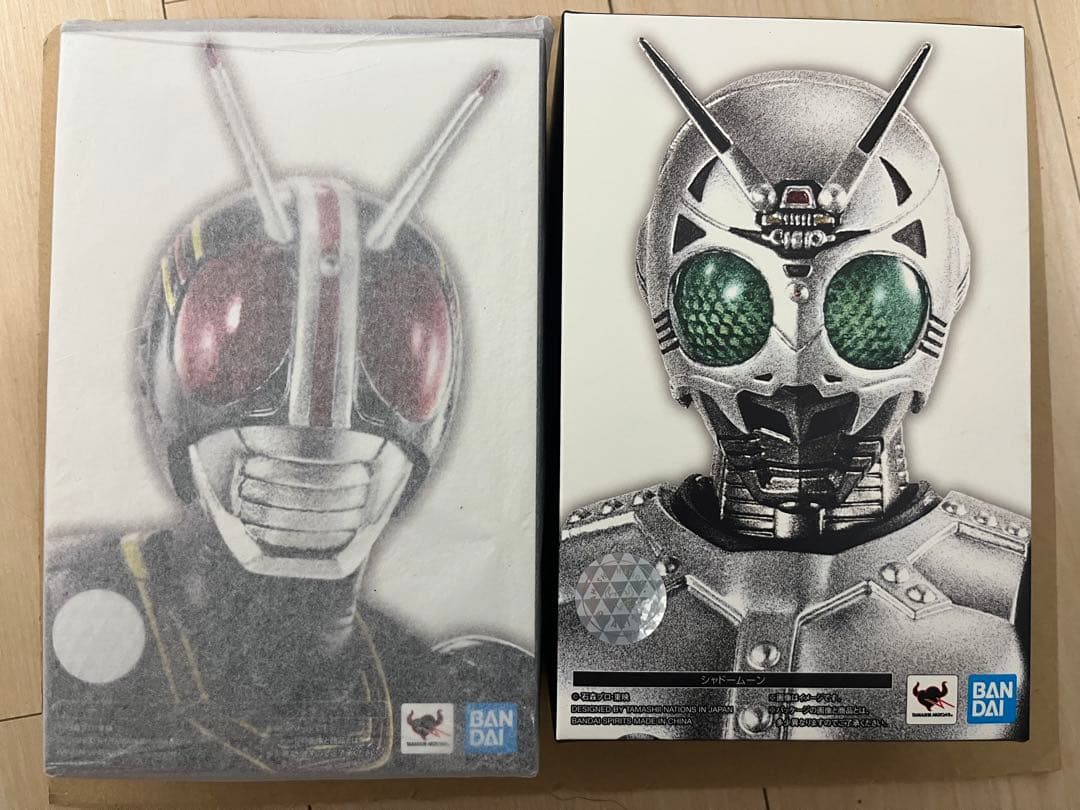 真骨彫　仮面ライダーBLACK　シャドームーン　2点セット！　フィギュアーツ