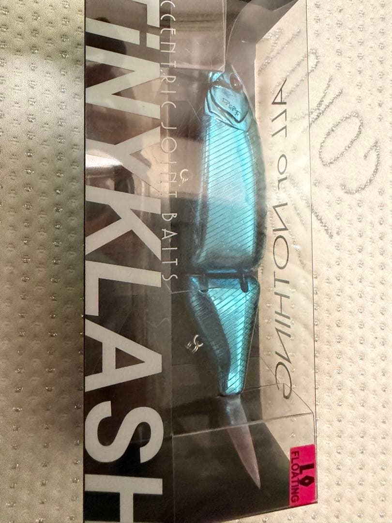 ルアー・フライ TINY KLASH LOW Flash Blue Bomber
