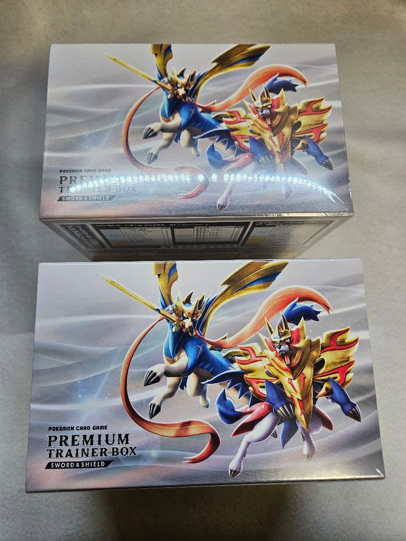 【新品未開封／シュリンク付き】プレミアムトレーナーボックスソード&シールド　2箱