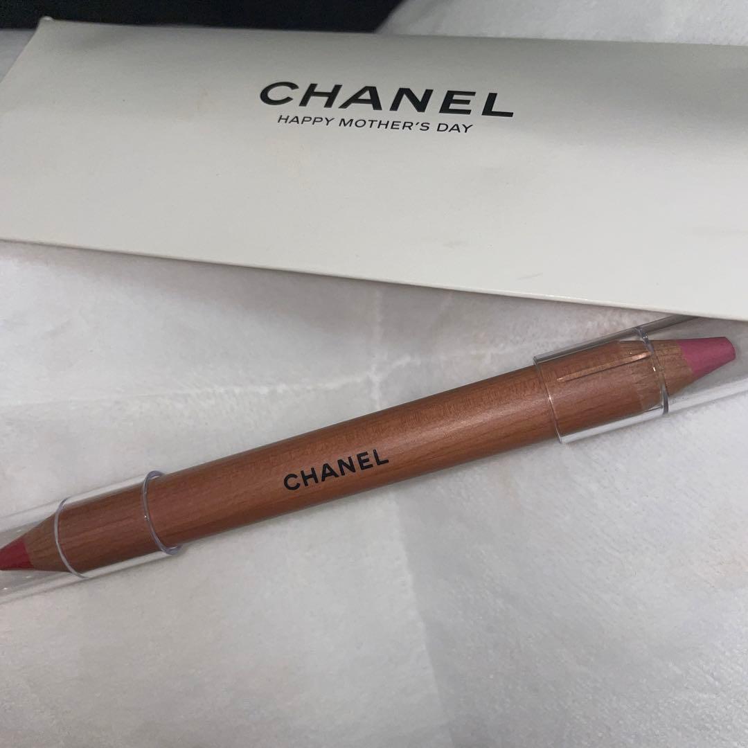 CHANEL クレヨン 色鉛筆 母の日