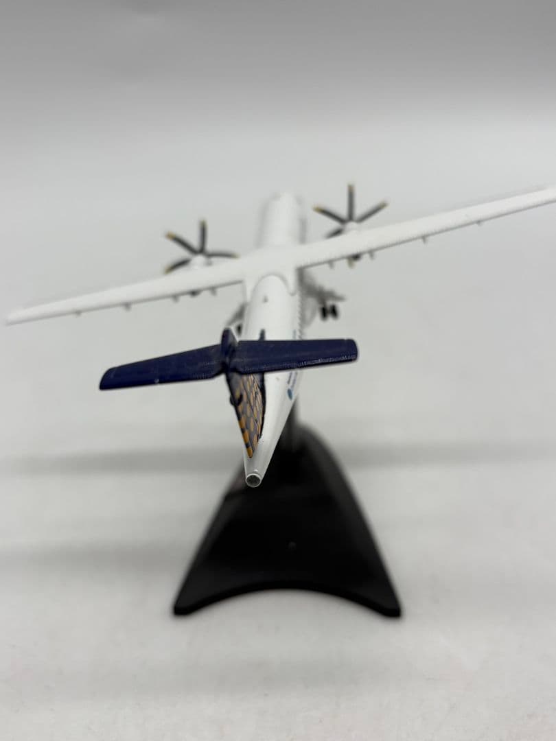 Lufthansa Regional ATR 72-500型機ダイキャストモデル