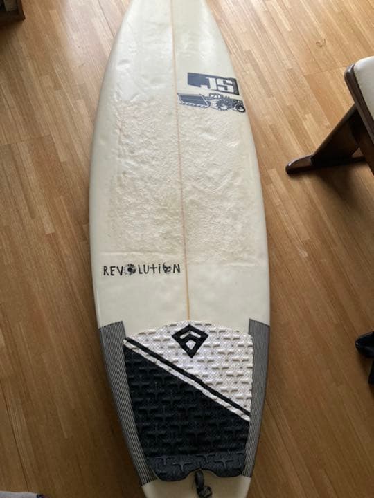 JS 5’8