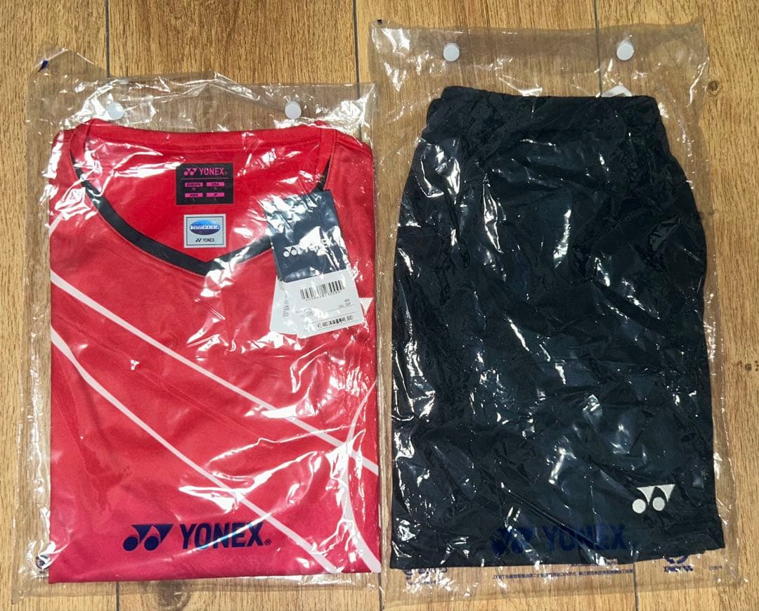 ヨネックス テニスウェア 上下セット L レディース 新品未使用