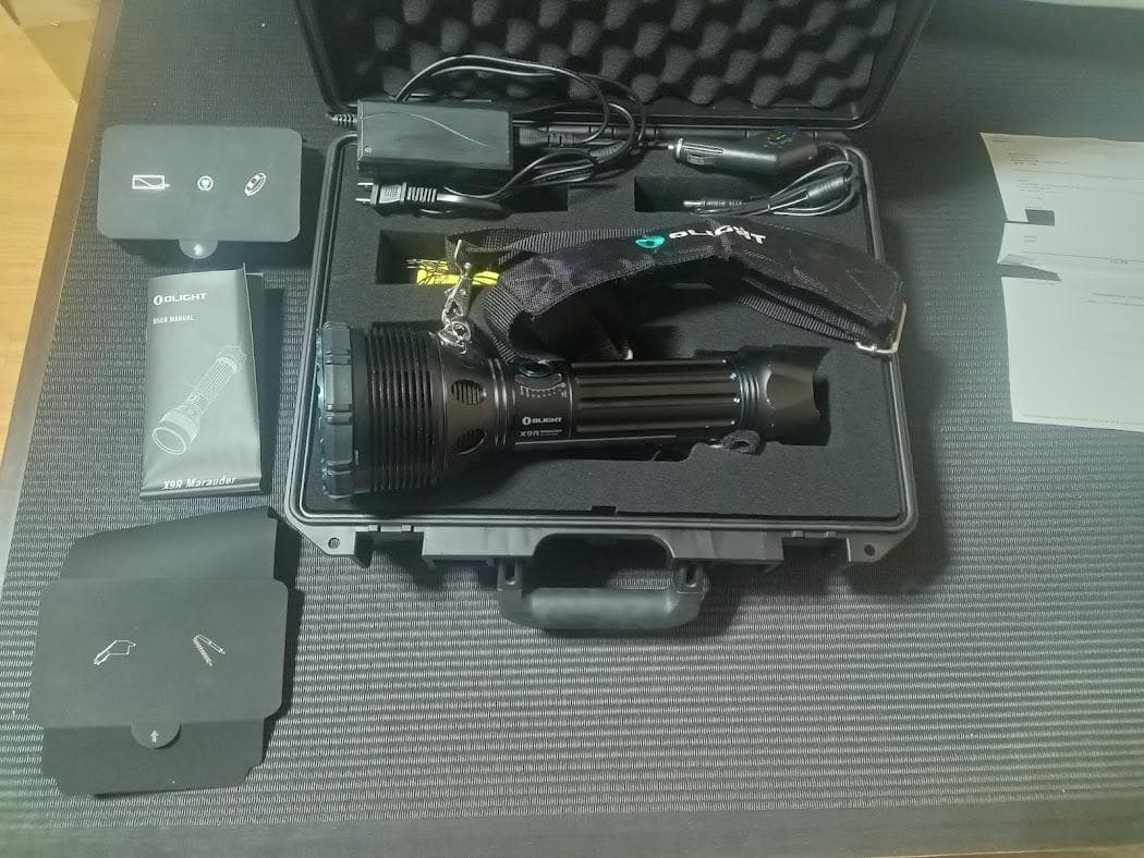 ライト・ランタン Olight X9R Marauder